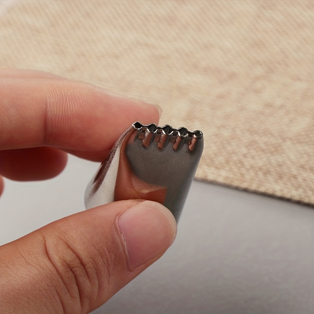 1pc, Cake Cream Decoration Piping Nozzle, Line Pulling Stainless Steel Piping Tip, Baking Tool, Kitchen Gadget - Image 3