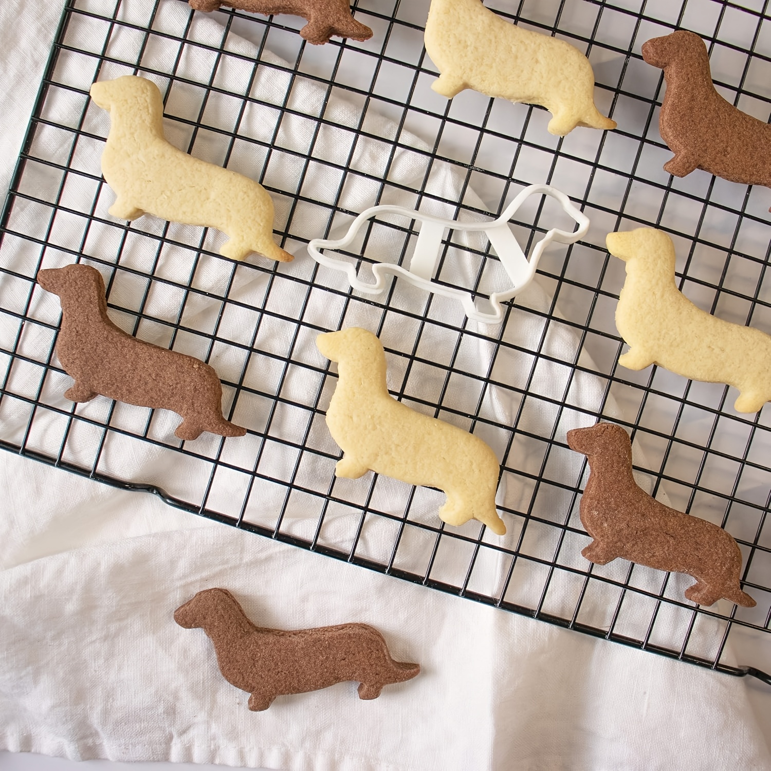 1 Dachshund Biscuit Mold, DIY Cookie Cutter, Cute Fondant Cutter, Cake Decorating Mold, Suitable for Animal Lovers